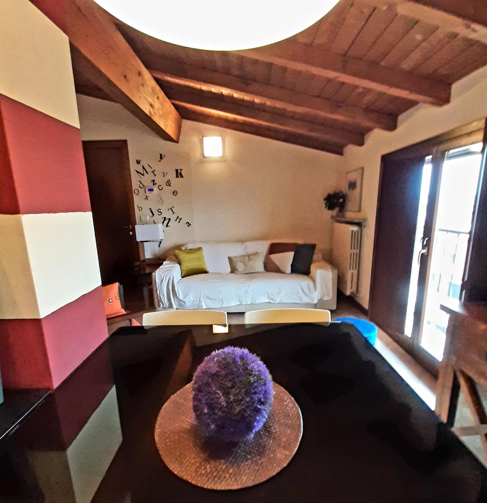 Apartamento Nuovo Interno Nuova Atmosfera Stazione Beato Matteo Vigevano Exterior foto